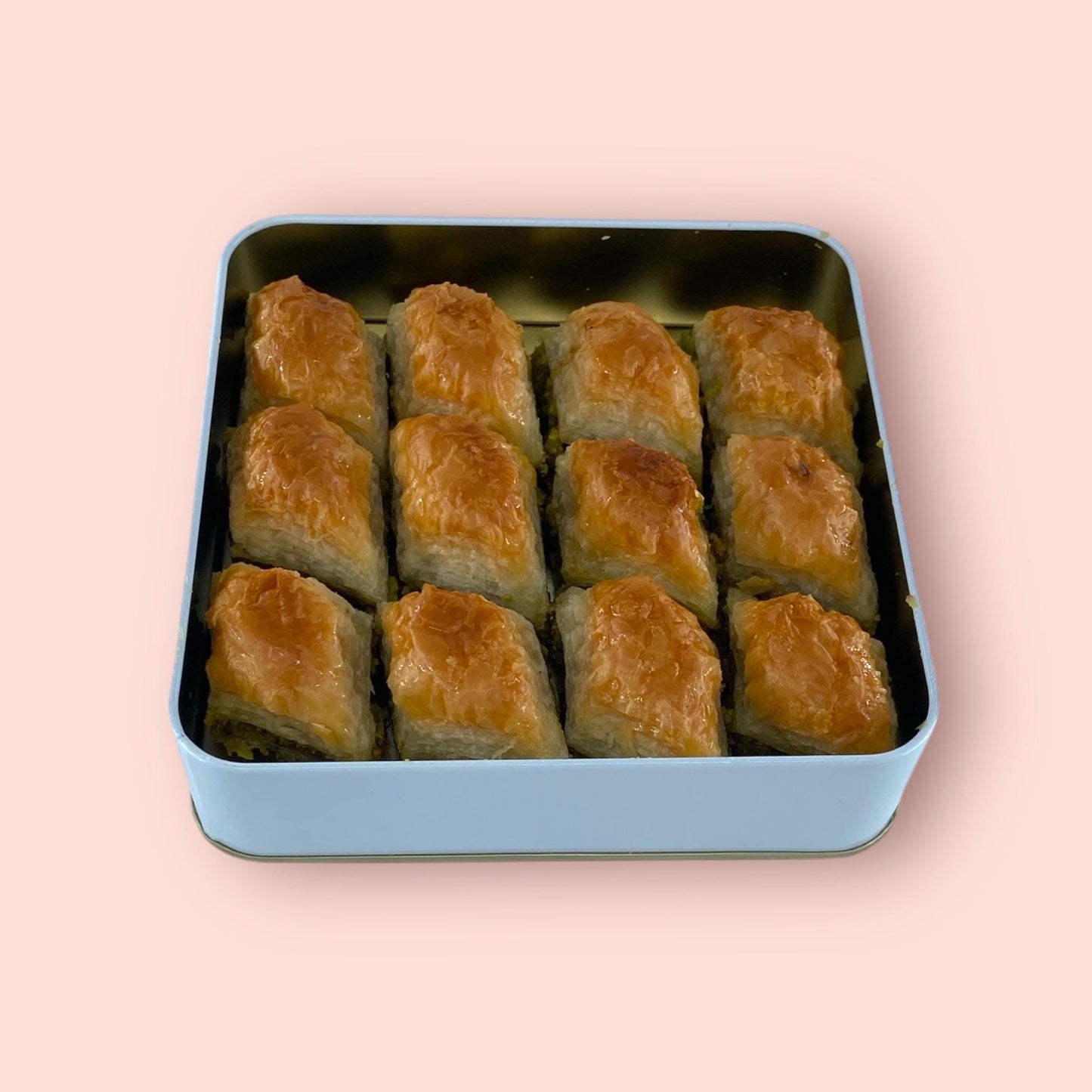 Baklava With Pistachio, Handmade Baked Goods, Baklava Gift Box, Fresh Baklava, Mediterranean Dessert, Pistachio Baklava, Turkish Baklava