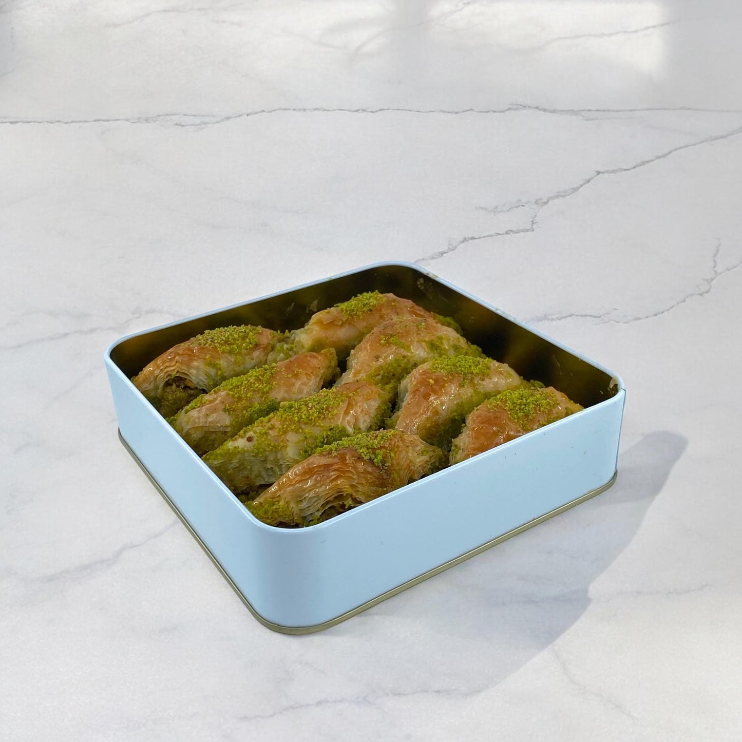 Baklava Pistachio Flavor Gift Box, Pistachio Baklava, Dessert Gift Box, Homemade Baklava, Baklava With Pistachio, Turkish Baklava Tin Box