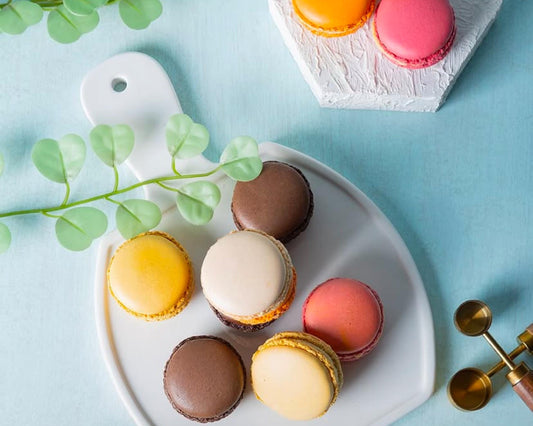 French Macaron Box, Macaroons Box, Dessert Gift Box, Birthday Food Gift, Assorted Gift Box of 6 Macarons, Macaron Collection Flavors