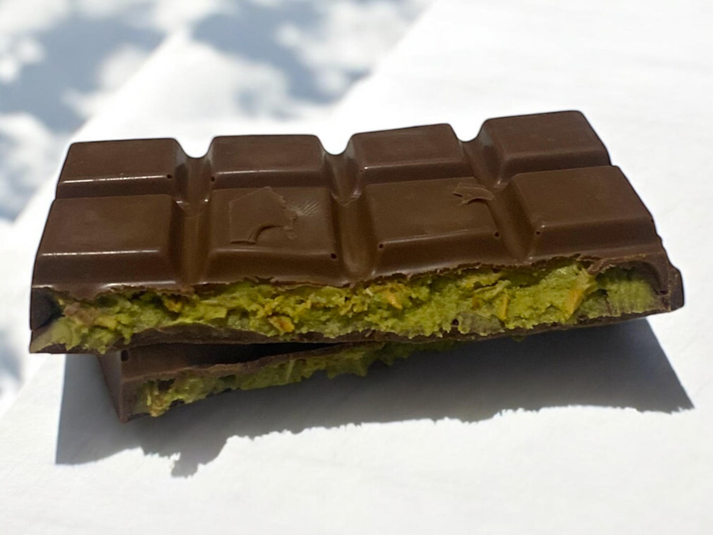 Dubai Chocolate Bar Pistachio, Kunafa Chocolate Bar, Chocolate Dubai Bar, Pistachio Cream Dubai, Knafeh Chocolate Pistachio Bar, 3.05 oz