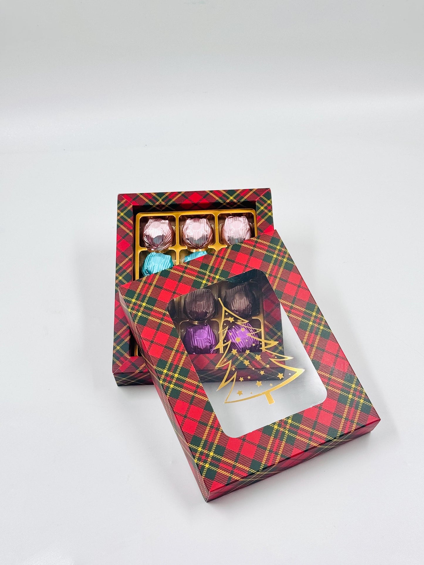 Mother’s Day Chocolate Gift Red Box, Birthday Chocolate, Purple, Blue, Pink, Bronze Milk Chocolates Folied With Rich Hazelnut, 12 Piece