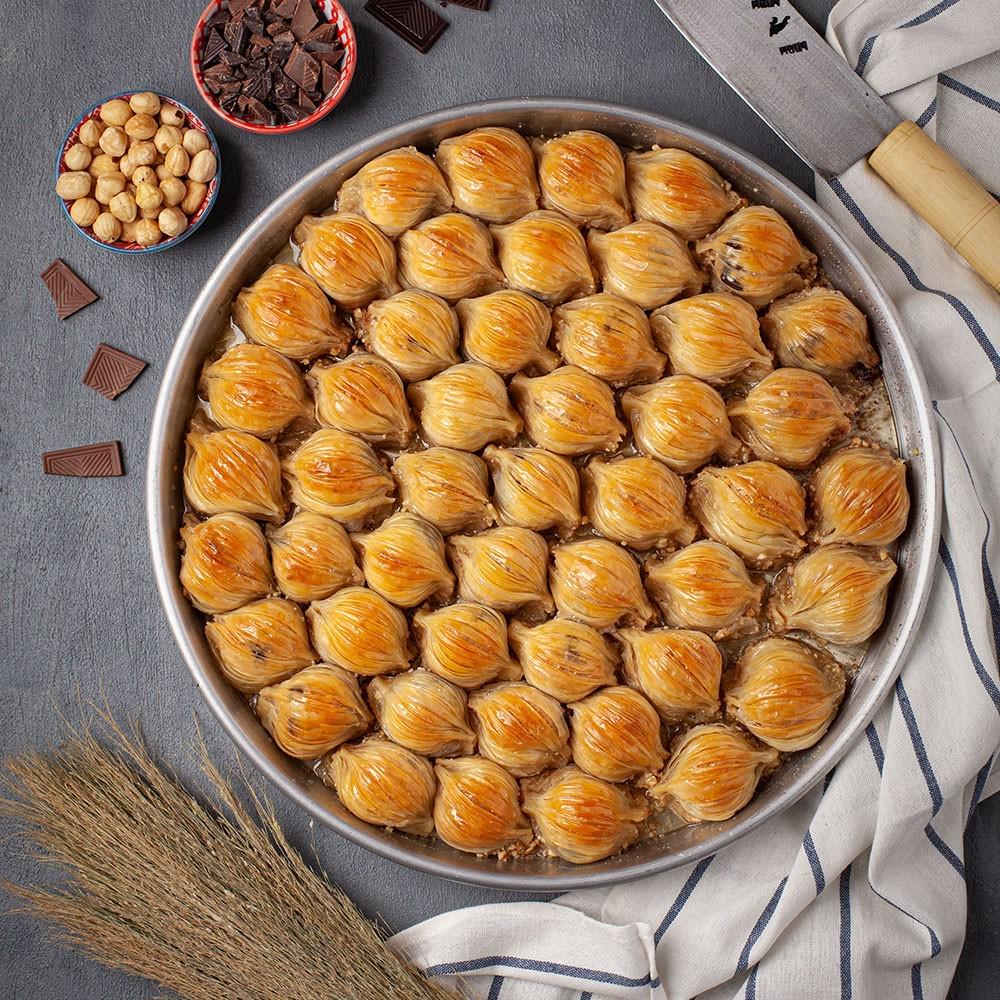 Turkish Baklava Pistachio Cream Gift Tin Box, Homemade Pistachio Baklava, Turkish Dessert, Handmade Baklava Box, Mediterranean Desserts