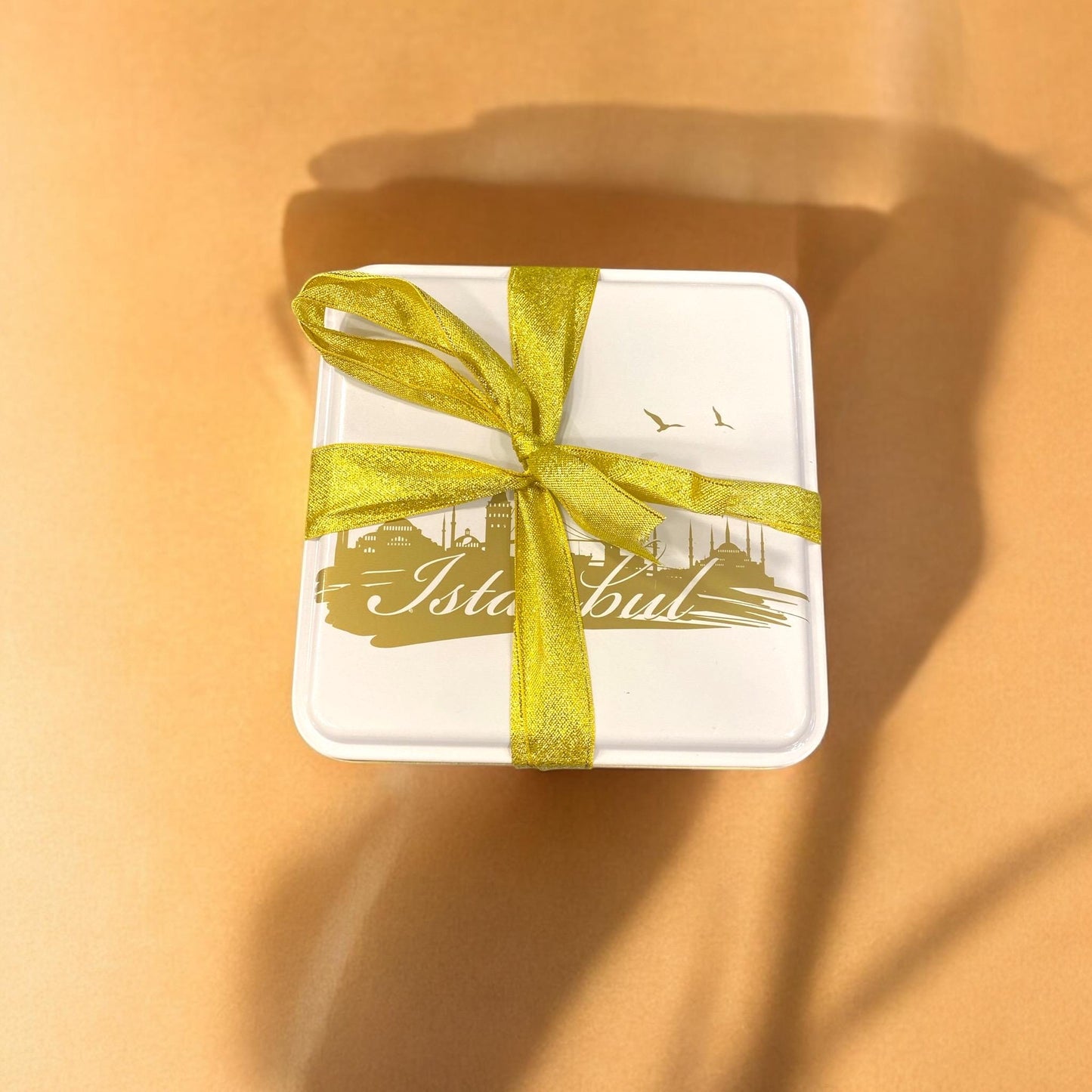Turkish Baklava With Pistachio, Thin Dough with Lots of Pistachios Baklava Custom Tin Gift Box, Delicious Pistachio Dessert Gourmet Basket