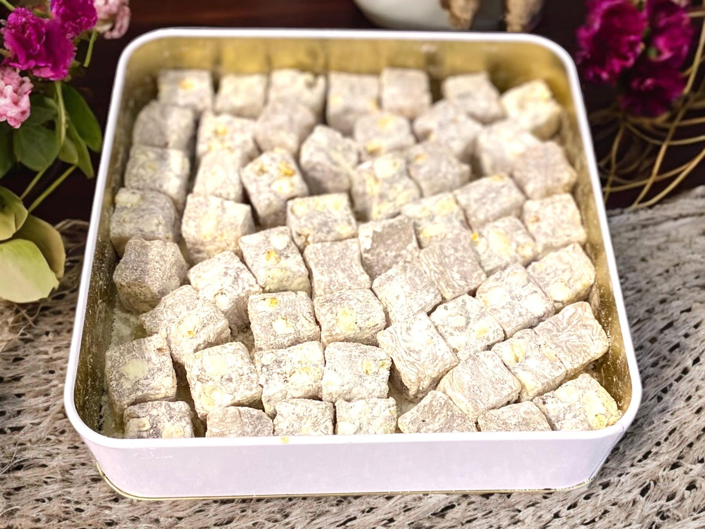 Turkish Delight Pistachio Flavors, Turkish Soft Candy Box, Turkish Delight Gift Tin Box, Double Pistachio Turkish Delight, Turkish Mini Food