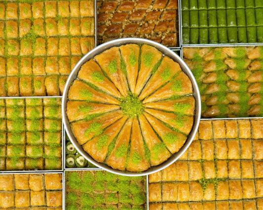 Baklava Tray with Turkish Pistachio, Baklava in Tray, Baklava for Special Events, Wedding Dessert, Engagement Baklava